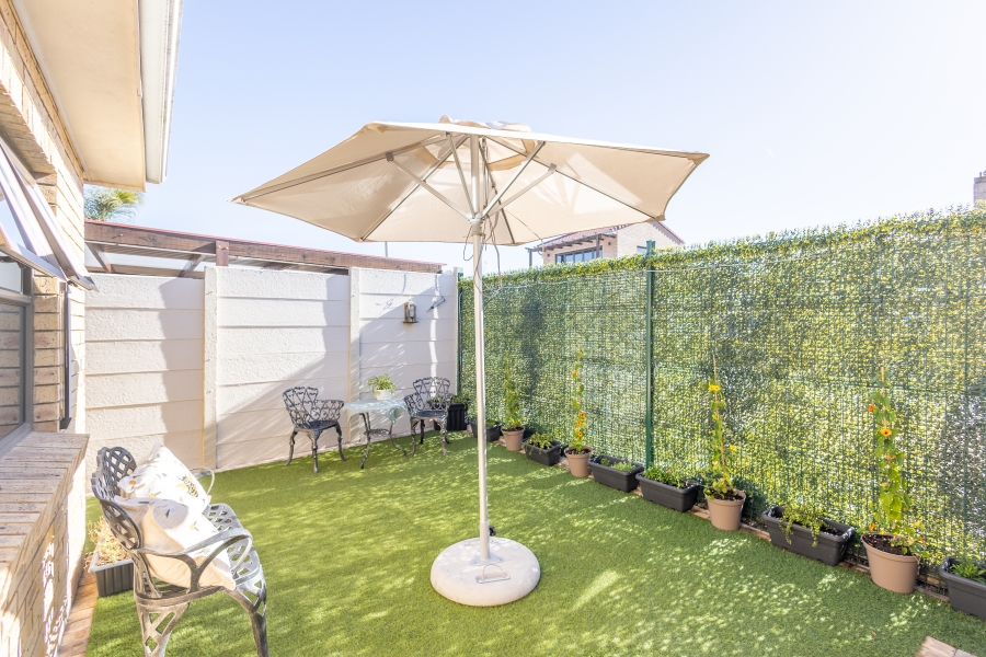 3 Bedroom Property for Sale in Normandie Western Cape
